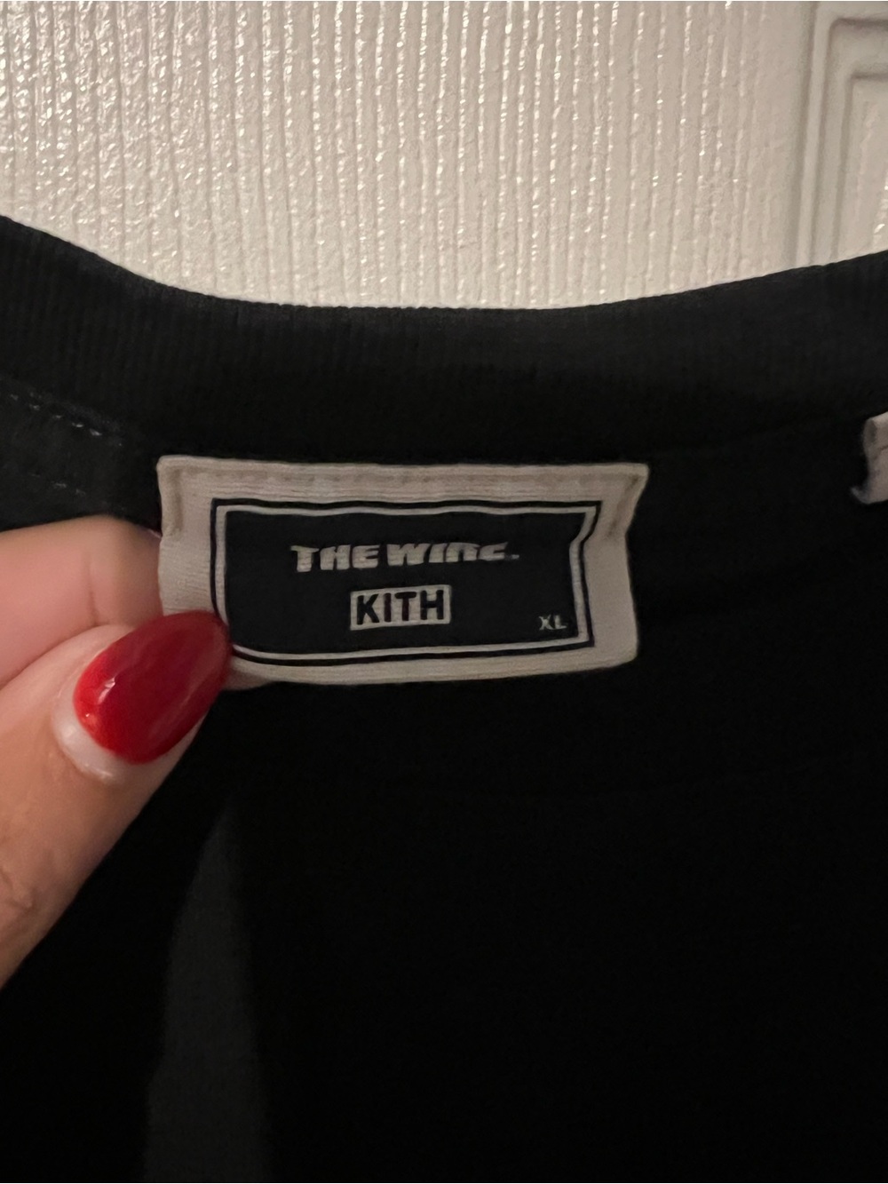 Kith The Wire HBO Black Short-Sleeve Photo Graphic Crew Tee - Picture 2 of 6